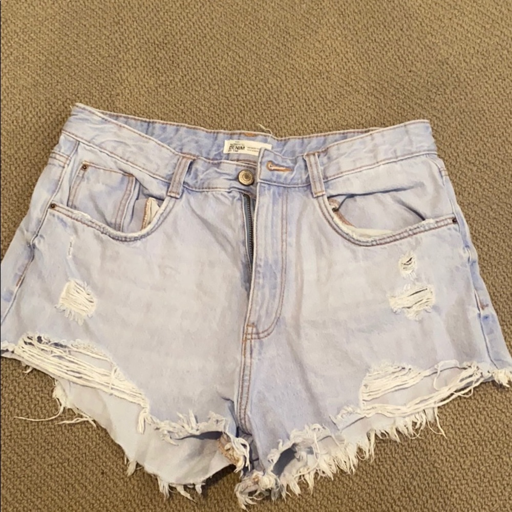 zara frayed denim shorts